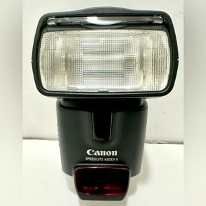 Canon 430EX II Hot Shoe Mount Flash Light for Canon Digital SLR Cameras